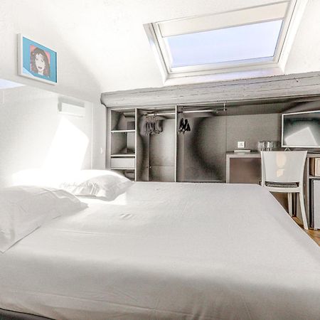Hotel Amiraute Кан Екстериор снимка