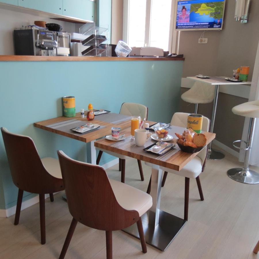 Hotel Amiraute Кан Екстериор снимка