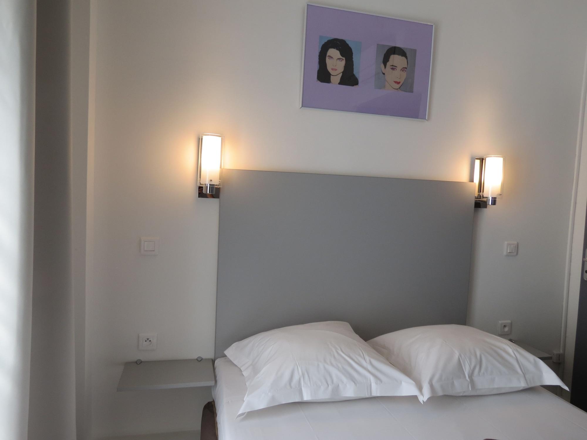 Hotel Amiraute Кан Екстериор снимка
