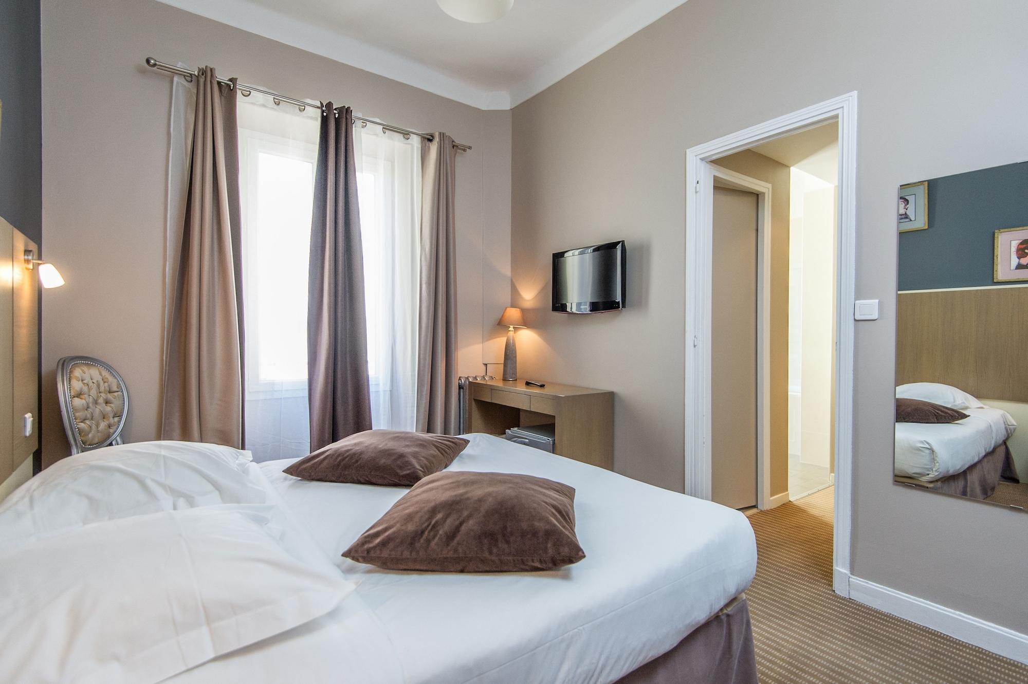 Hotel Amiraute Кан Екстериор снимка
