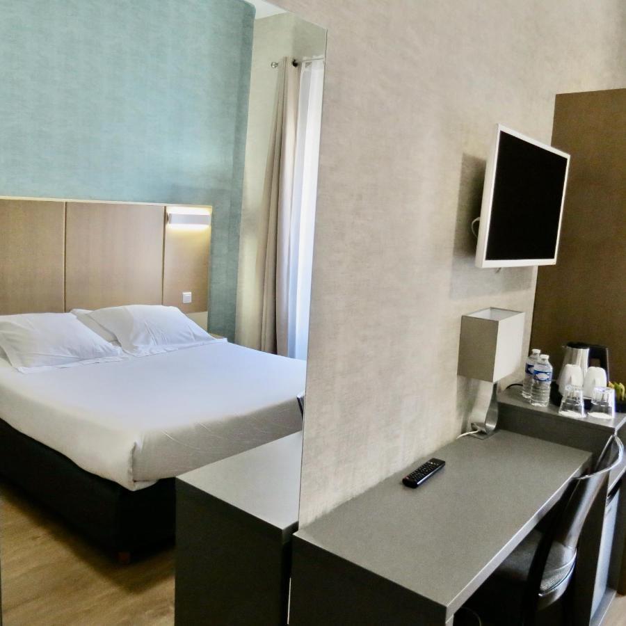 Hotel Amiraute Кан Екстериор снимка