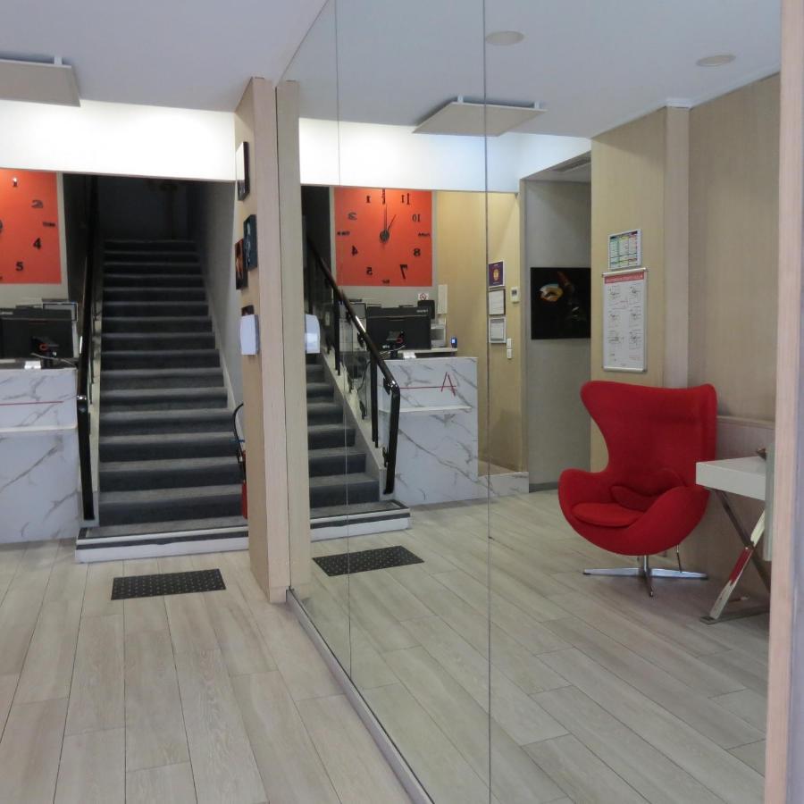 Hotel Amiraute Кан Екстериор снимка