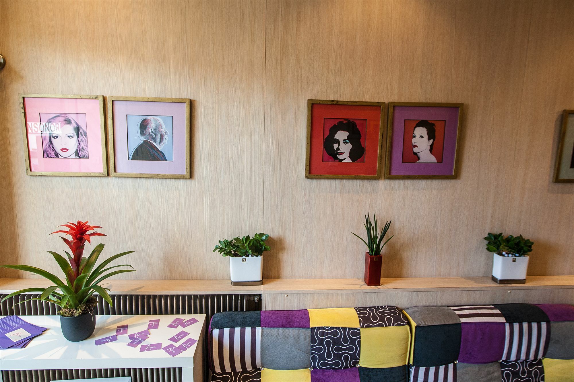 Hotel Amiraute Кан Екстериор снимка