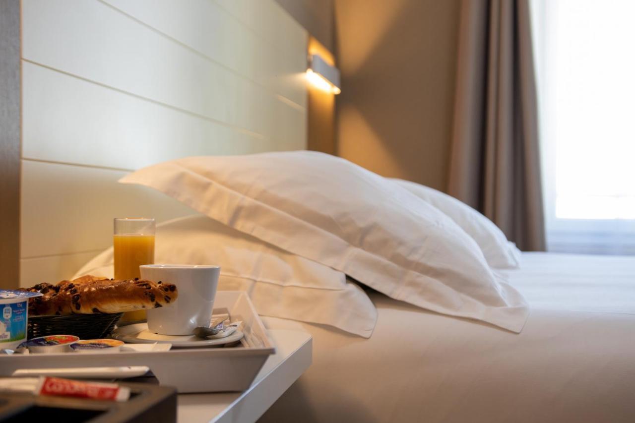 Hotel Amiraute Кан Екстериор снимка